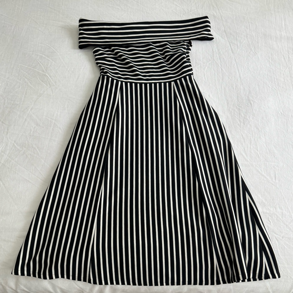 Banana Republic Off Shoulder Midi Dress